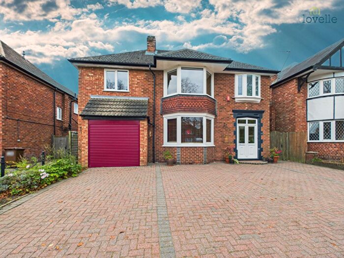 4 Bedroom Detached House For Sale In Yarborough Crescent, Lincoln, LN1