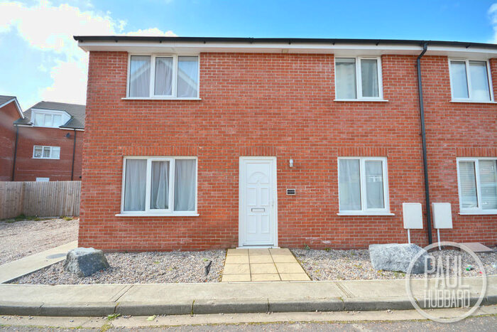 4 Bedroom Semi-Detached House To Rent In Factory Street, Lowestoft, NR32