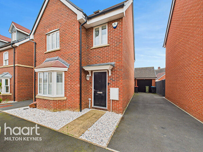 5 Bedroom Detached House For Sale In Curacao Crescent, Newton Leys, MK3