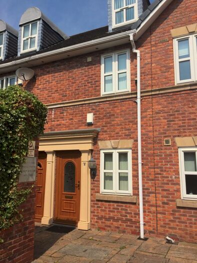2 Bedroom Flat To Rent In Moss Street, Prescot, L34