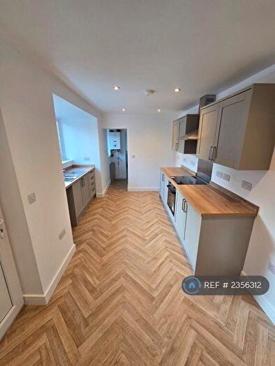 2 Bedroom Flat To Rent In Loscoe Road, Heanor, DE75