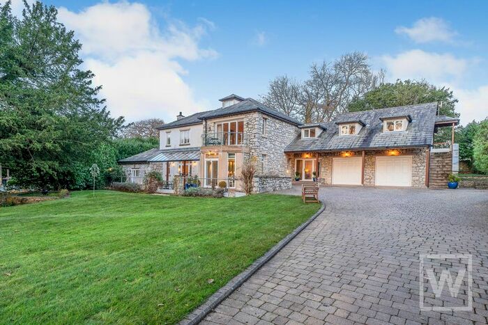 5 Bedroom Detached House For Sale In New Barns Road, Arnside LA5
