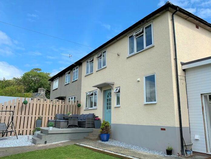 4 Bedroom Semi-Detached House For Sale In Godre'r Gaer, Llwyngwril, LL37
