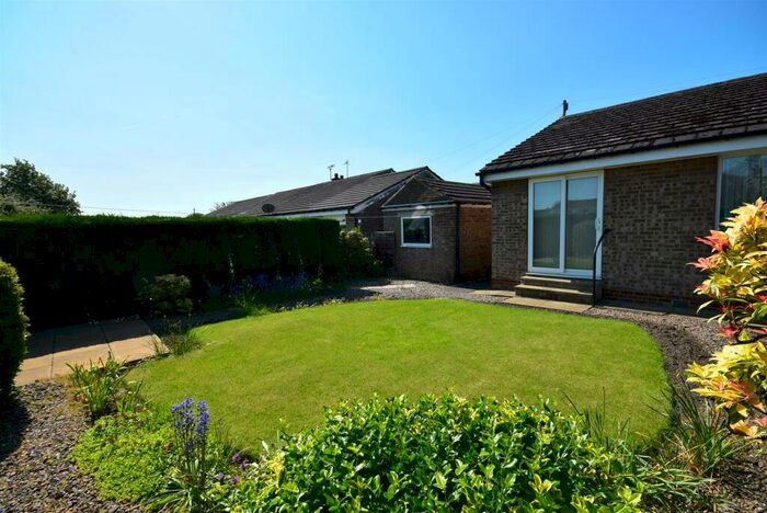2 Bedroom Semi-Detached Bungalow For Sale In Danebury Road, Woodhouse, Brighouse, HD6