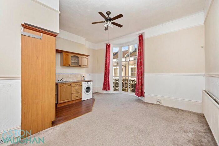 1 Bedroom Apartment To Rent In College Road, Brighton, BN2