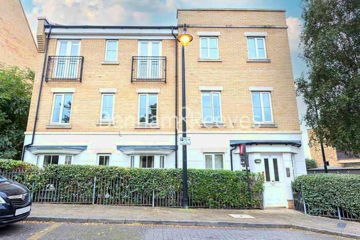 1 Bedroom Flat To Rent In Tower Mill Road, Southwark, SE15