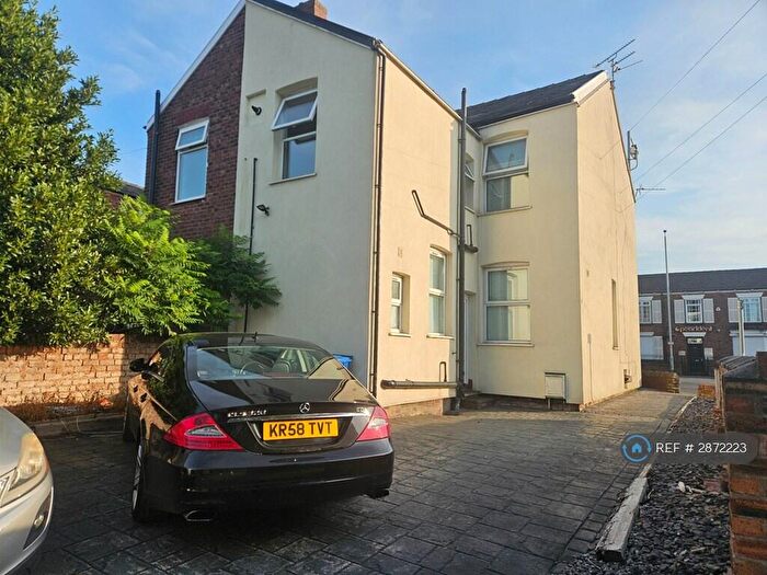 1 Bedroom Flat To Rent In Buxton Road, Stockport, SK2