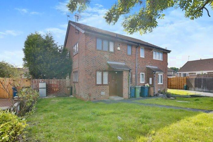 1 Bedroom Property To Rent In Cormorant Close, Washington, NE38