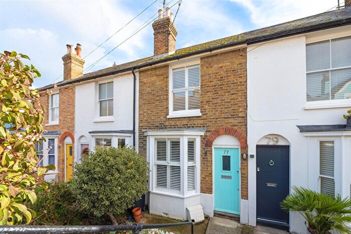 2 Bedroom Terraced House For Sale In Island Wall, Whitstable, CT5