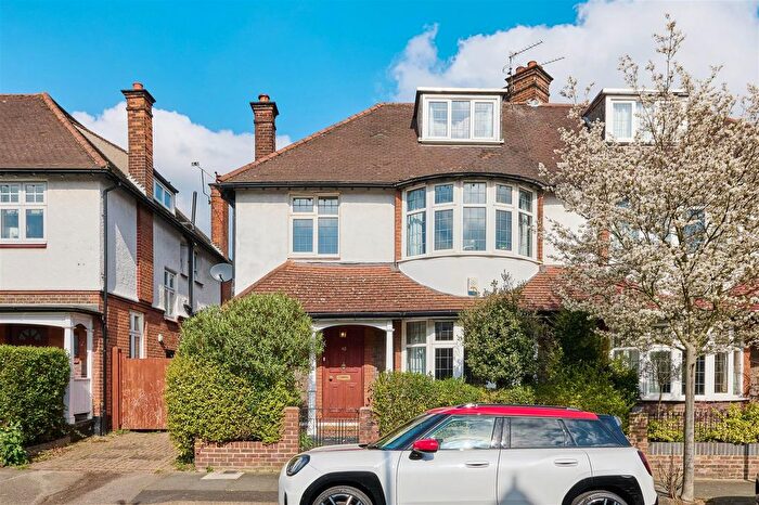 5 Bedroom Property To Rent In Alwyne Road, London, SW19