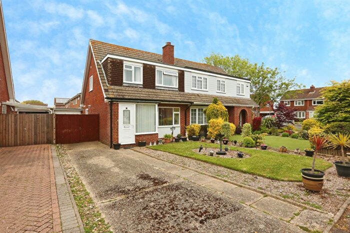 3 Bedroom Semi Detached House For Sale In Spithead Avenue, Gosport, PO12