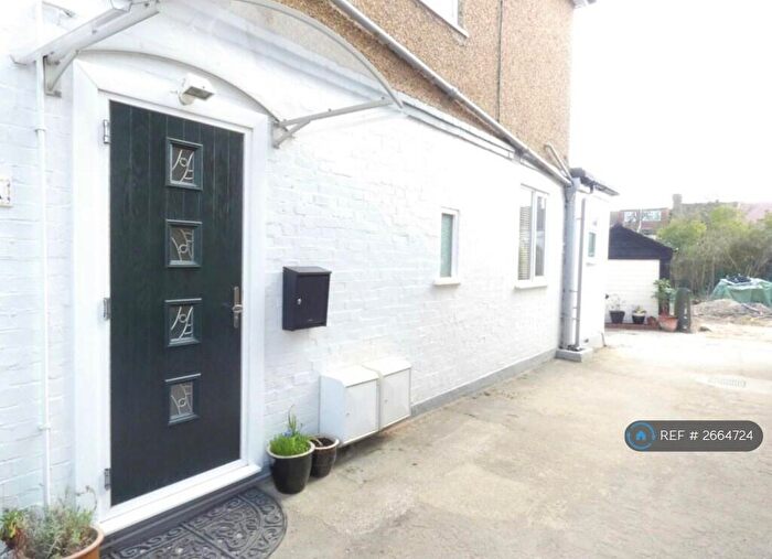 1 Bedroom Maisonette To Rent In Reeves Avenue, London, NW9