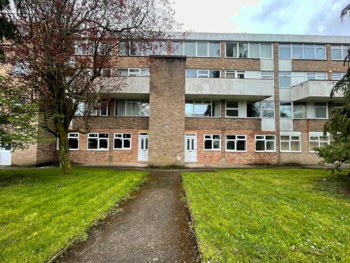 Flat To Rent In Sycamore Avenue, Chandler's Ford, Eastleigh, SO53