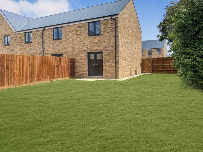 2 Bedroom Terraced House To Rent In Ozalid Road, Colchester, CO1