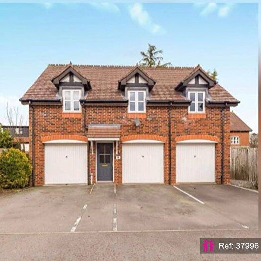 2 Bedroom Flat For Sale In Newarth Drive, Lymm, WA13