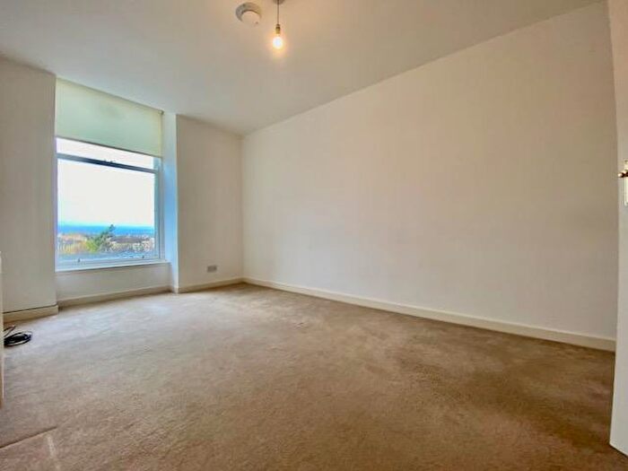 2 Bedroom Flat To Rent In Leith Walk, Leith Walk, Edinburgh, EH7