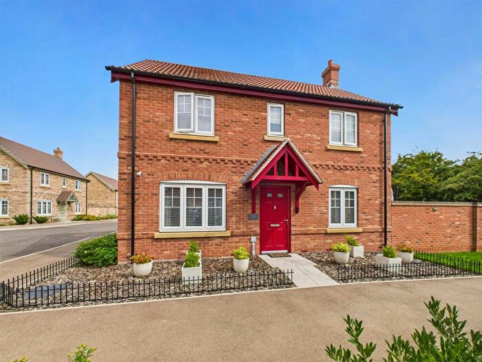 3 Bedroom Detached House For Sale In Bridgeways, Alford, LN13