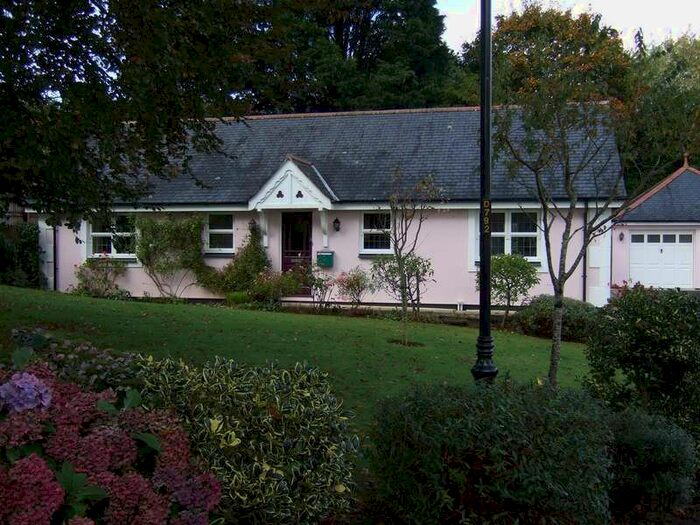 3 Bedroom House To Rent In Arundell Place, Truro, TR1