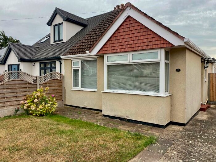 2 Bedroom Semi-Detached Bungalow To Rent In The Crossway, Fareham, Hampshire, PO16