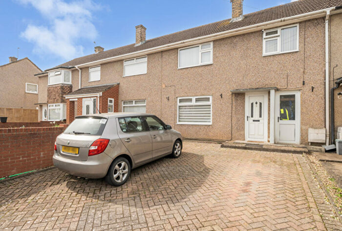 3 Bedroom Terraced House For Sale In Queens Road, Bristol, BS30