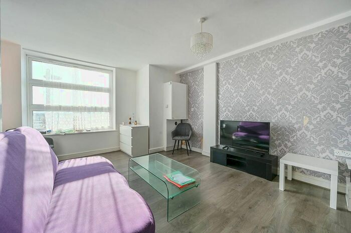 1 Bedroom Flat To Rent In Broadway, West Ealing, London, W13
