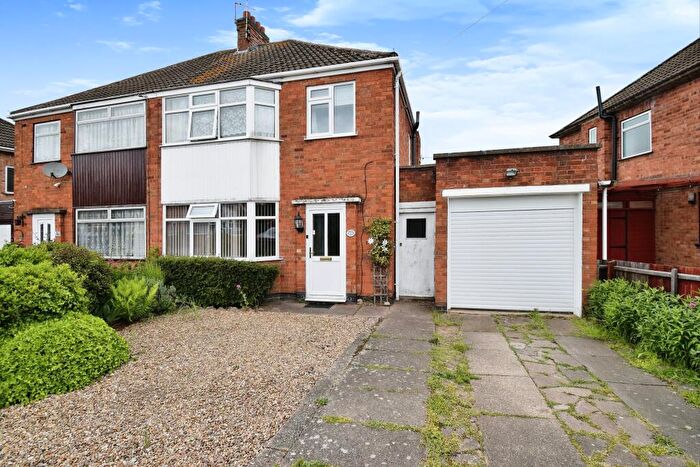 3 Bedroom Semi Detached House For Sale In Lambourne Road, Birstall, Leicester, Leicestershire, LE4