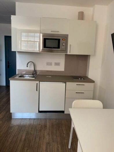 Studio To Rent In Moorfields, Liverpool, Merseyside, L2