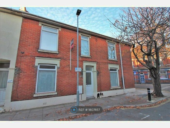4 Bedroom End Of Terrace House To Rent In Newcome Road, Portsmouth, PO1