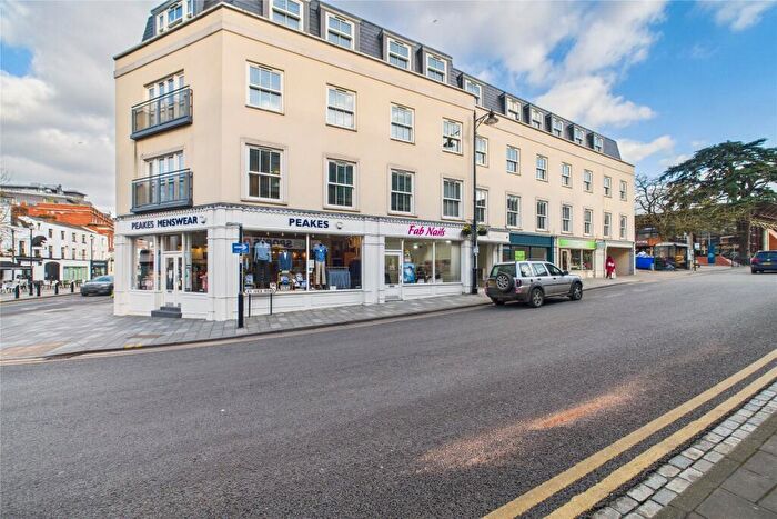 2 Bedroom Apartment To Rent In St. Ives Road, Maidenhead, Berkshire, SL6