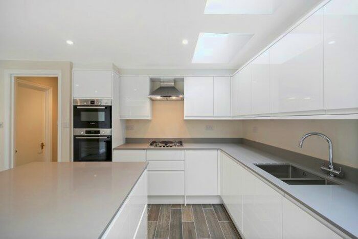 4 Bedroom Property To Rent In Linver Road, London, SW6
