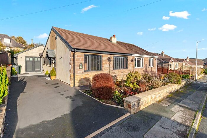 3 Bedroom Bungalow For Sale In Moor Park Crescent, Addingham, Ilkley, LS29