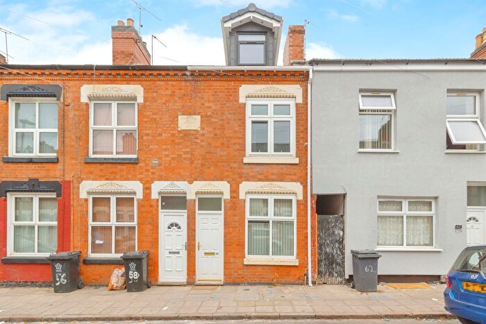 4 Bedroom Terraced House For Sale In Twycross Street, Leicester, LE2