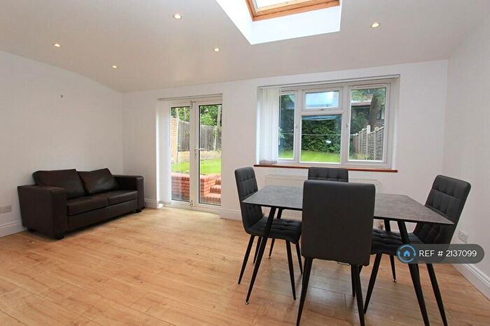 1 Bedroom Flat To Rent In Fordwych Road, London, NW2