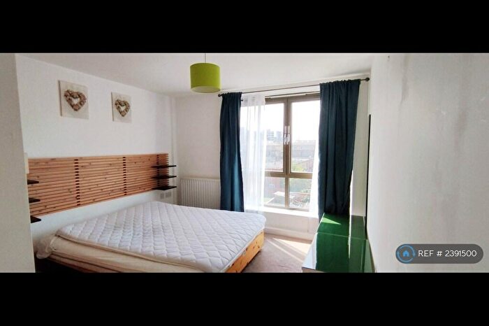 2 Bedroom Flat To Rent In Crediton Road, London, E16