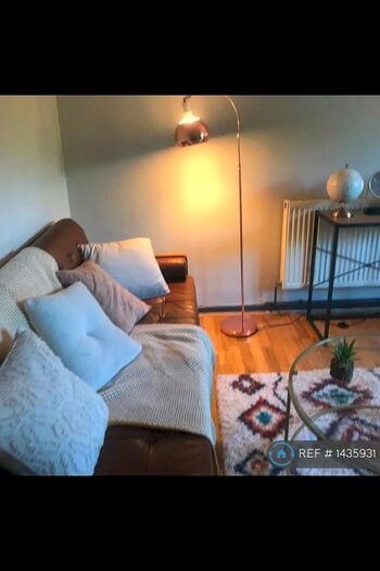 1 Bedroom Flat To Rent In Geffyre Estate, N1