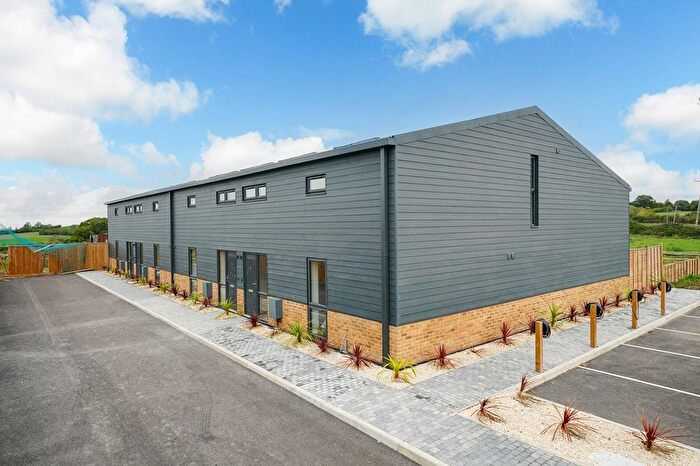 4 Bedroom Barn Conversion For Sale In Burston Ridge Farm, Rowsham, Aylesbury, HP22