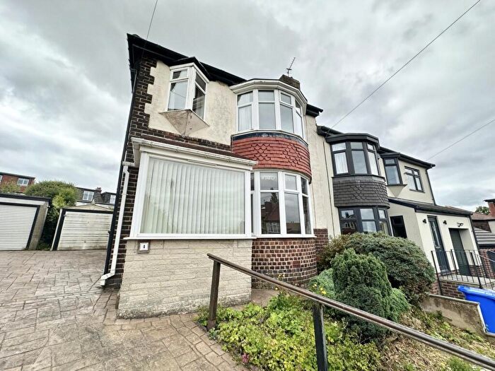 3 Bedroom House To Rent In Vernon Delph, Crosspool, S10