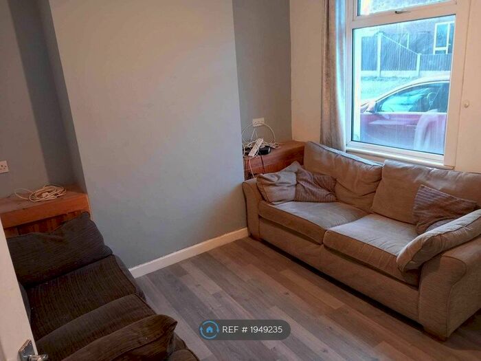 3 Bedroom Terraced House To Rent In Cross Street, Newark, NG24