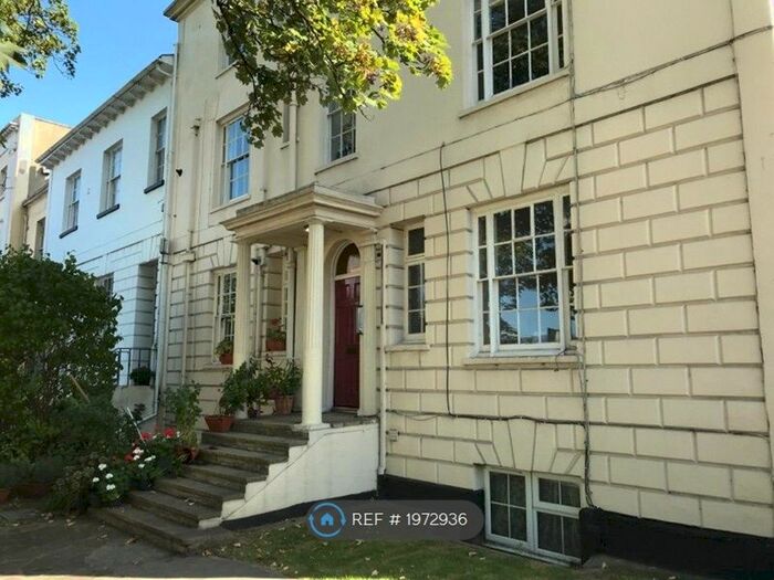 2 Bedroom Flat To Rent In Castle Hill, Reading, RG1