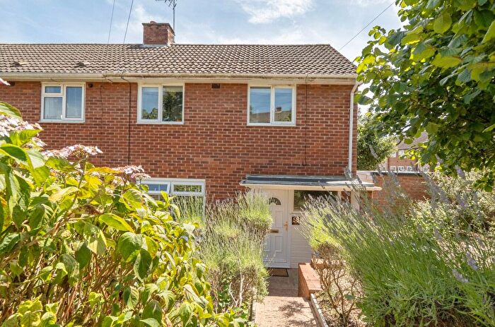 2 Bedroom End Terrace House For Sale In Merlin Crescent, Exeter, EX4
