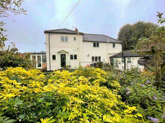 3 Bedroom Semi-Detached House For Sale In Church Road, South Burlingham, Norwich, Norfolk, NR13