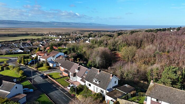 3 Bedroom Detached House For Sale In Dalesway, Heswall, Wirral, CH60