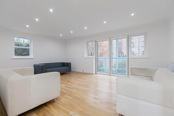 1 Bedroom Flat To Rent In Treaty Street, Islington, N1
