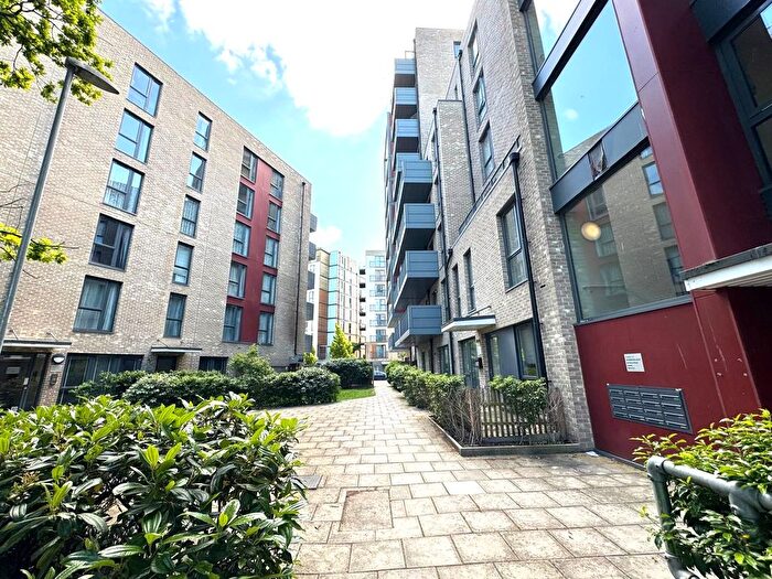 1 Bedroom Flat To Rent In Charcot Road, London, NW9