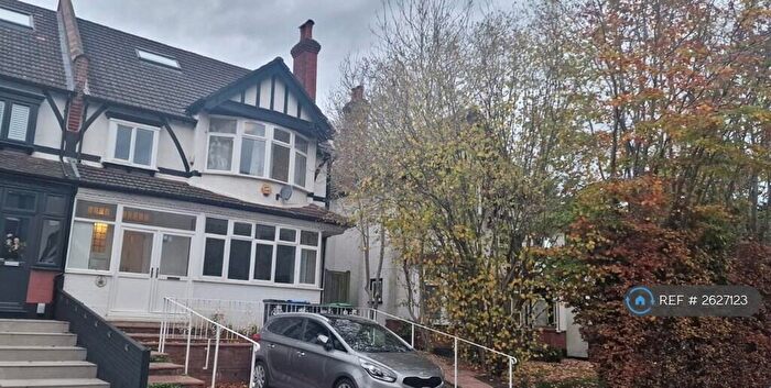 5 Bedroom Semi Detached House To Rent In Dale Road, Purley, CR8