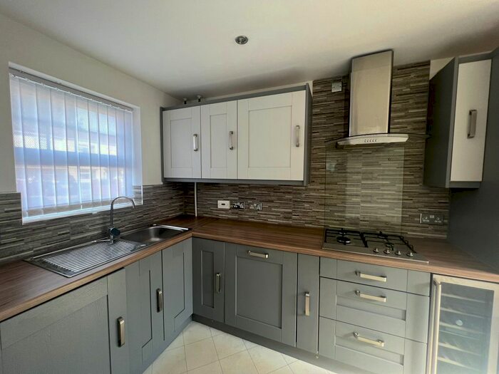 2 Bedroom Semi-Detached House To Rent In Wenlock Gardens, Walsall, WS3