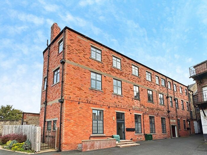 2 Bedroom Flat To Rent In Priestpopple, Hexham, NE46