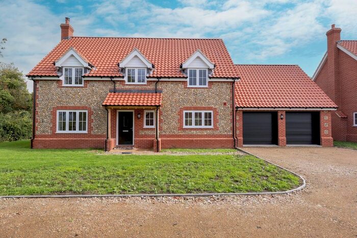 4 Bedroom Detached House For Sale In London Street, Whissonsett, Dereham, NR20