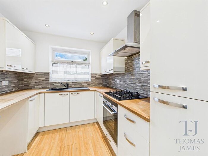 2 Bedroom Semi-Detached Bungalow For Sale In Thorntons Close, Cotgrave, Nottingham, NG12