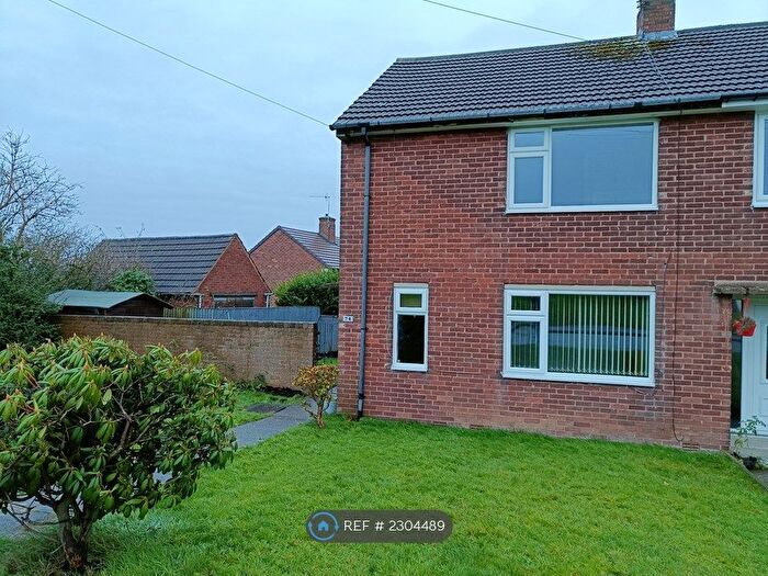 2 Bedroom Semi-Detached House To Rent In Malson Way, Chesterfield, S41